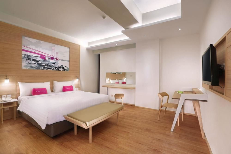 Bedroom 30