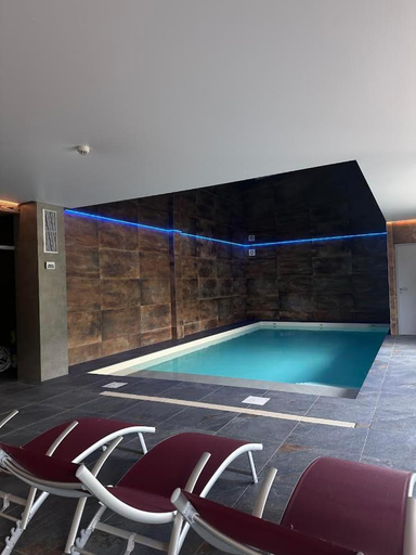 Others 5, Residence Le Sommet, Doubs