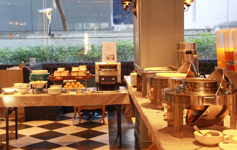 Food & Drinks 4, Vic3 Bangkok, Phaya Thai