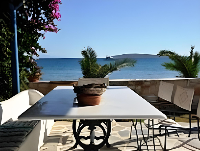 Others 4, George's beach studios Aliki Paros, South Aegean