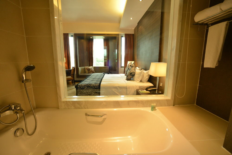 Bedroom 4, Wyndham Singapore Hotel, Singapore