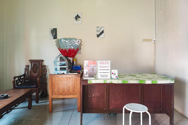 Public Area, RedDoorz Syariah near Universitas Jambi Telanaipura, Jambi