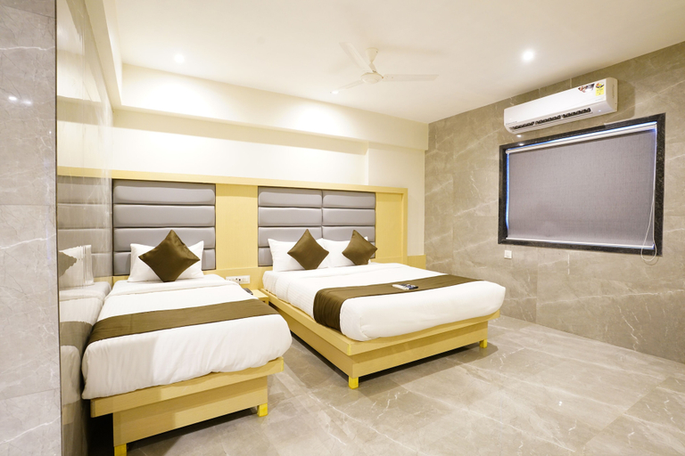 Bedroom 5, Shyanu Lords Eco Inn Airoli-Near Mindspace, Thane