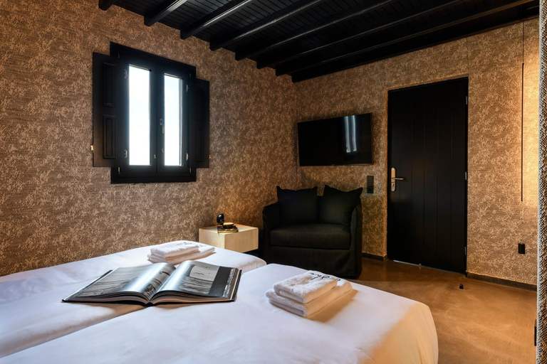Bedroom 2, Myconian Inn, South Aegean
