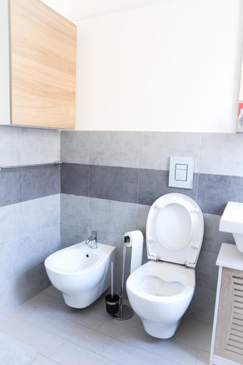 Bathroom 5, [Parco M. Claro] Matrimoniale con Bagno Privato., Cagliari