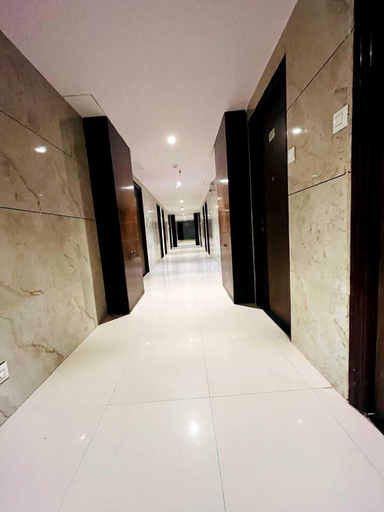 Others 5, HOTEL SUNRISE CAVE, Surat