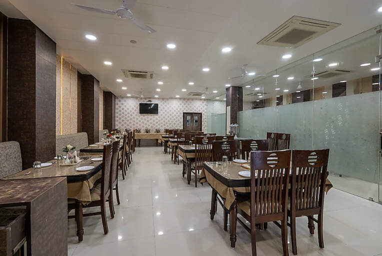 Food & Drinks 3, Manas Continental (Gorakhpur,UP), Gorakhpur