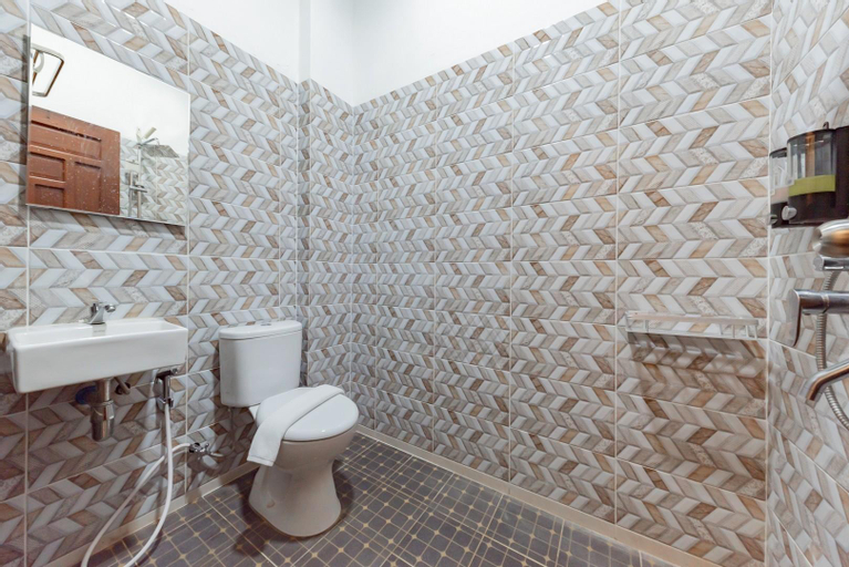 Bathroom 3