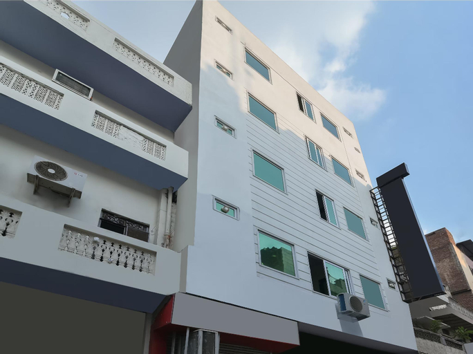 Hotel brahmputra by byob hotels, West