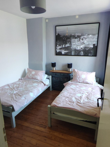Bedroom 2, Marianne Cottage Chambre d'Hotes, Manche