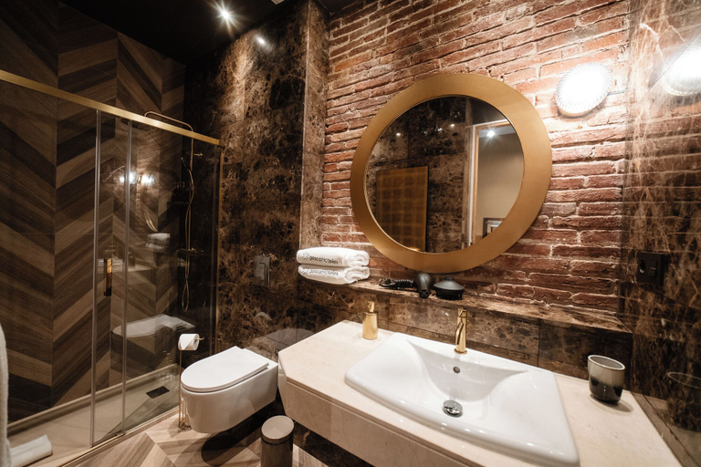 Bathroom 3, Rincón del Conde Suites, León