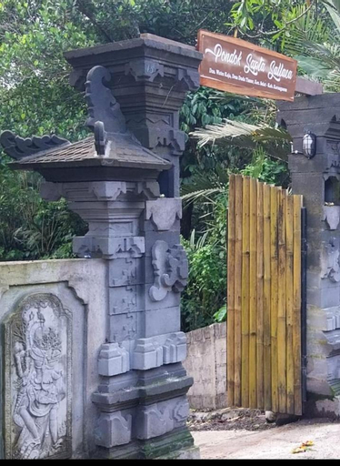 Pondok Sapta Sallaca, Karangasem