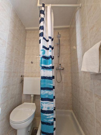 Others 5, Villa Kristonia, Hvar