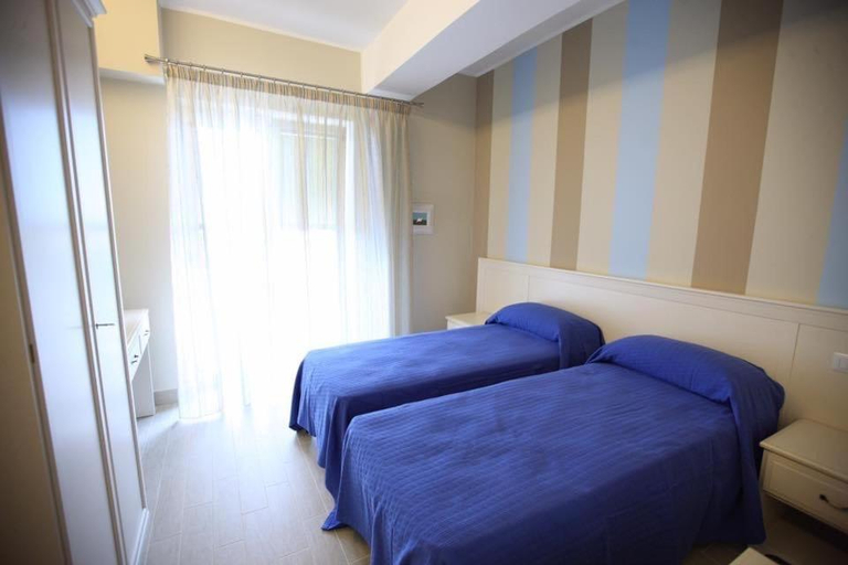 Bedroom 2, Hotel Al Rustico, Cosenza