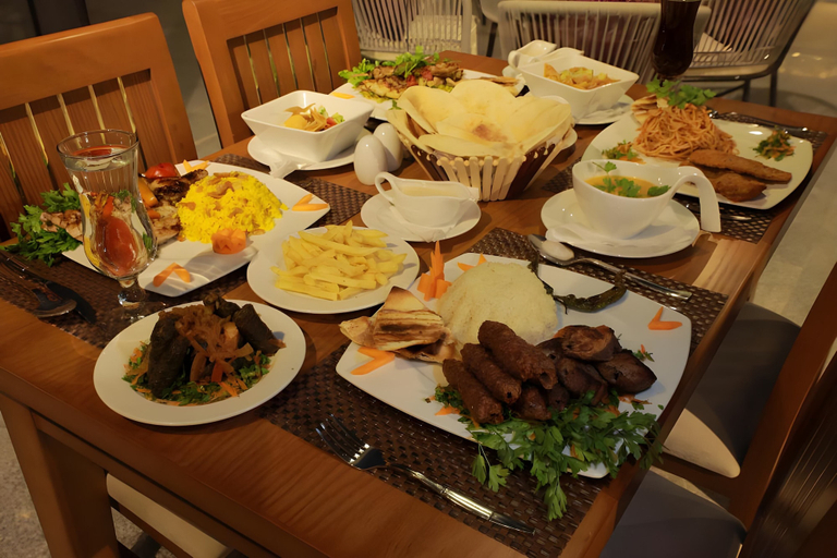 Food & Drinks 5, Middle East Pyramids View, Al-Ahram