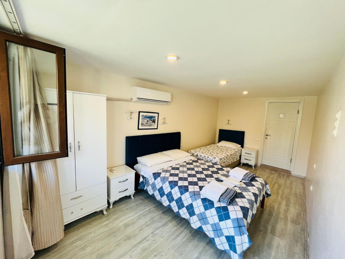 Others 5, Giritli Rum Meyhanesi & Butik Otel, Karaburun