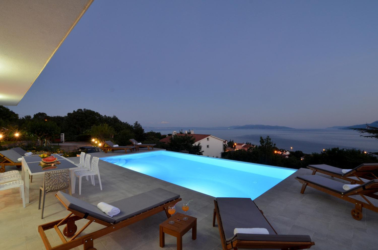 Others 5, Villa Maelynn Opatija with Heated Pool and Sea View, Kastav