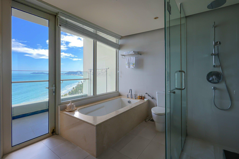 Bathroom 5