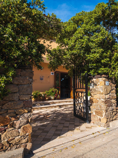 Exterior & Views 2, Hotel Donatella, Nuoro