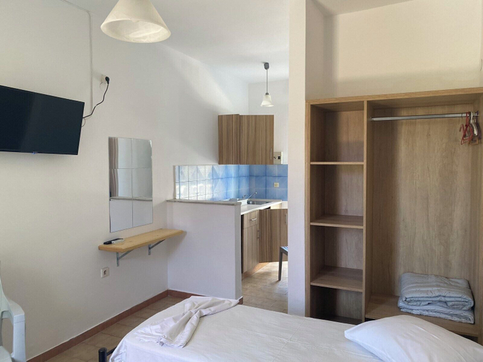 Bedroom 3, Mary Studios, Ionian Islands