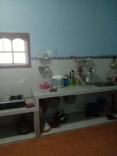 Others 2, Dedwa homestay, Malang