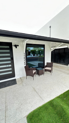 Others 2, Modern 2BR Stylish & Cozy Unit, Los Angeles