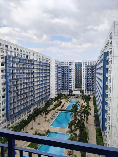 BH Crib - Staycation near Mall of Asia Complex, Parañaque