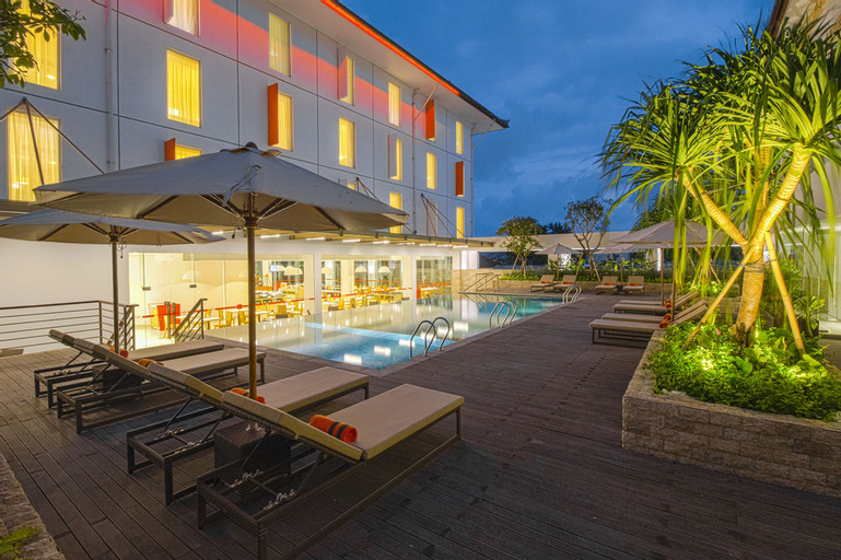 HARRIS Hotel & Conventions Denpasar - Bali - CHSE Certified, Denpasar