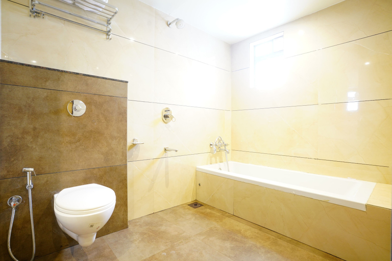 Bathroom 3, Shyanu Lords Eco Inn Airoli-Near Mindspace, Thane