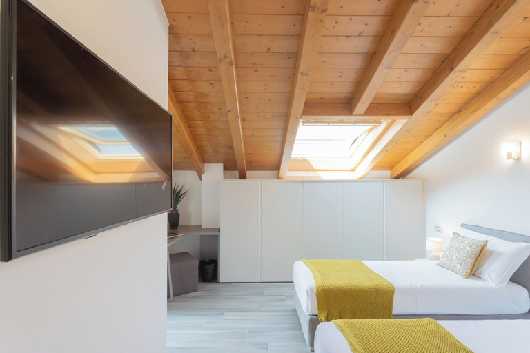 Others 4, Dream Lake Apartments by Rent all Como, Como