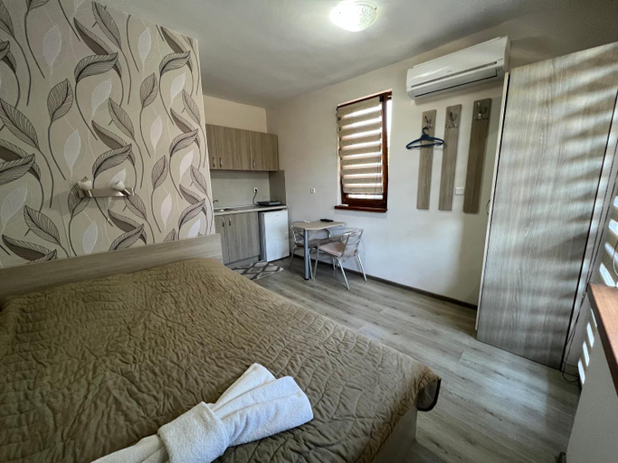 Others 3, House Varna-1, Shabla