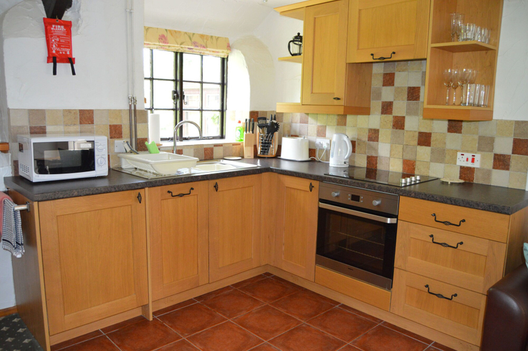 Others 5, Windbury Cottage, Devon