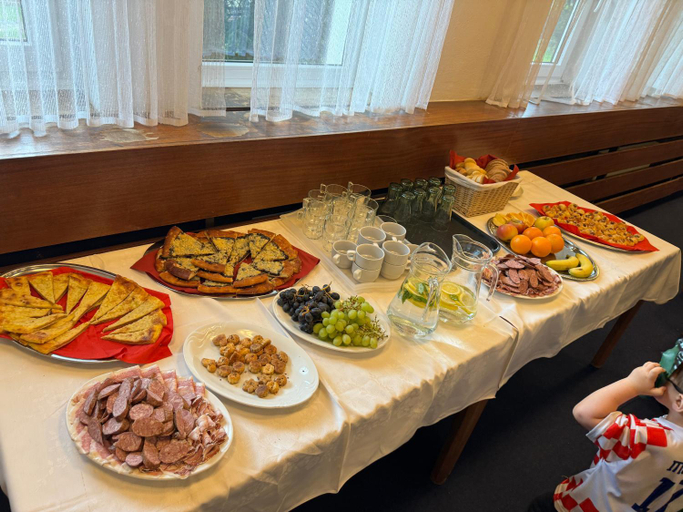 Food & Drinks 5, Hotel Becva na Horni Becve, Vsetín