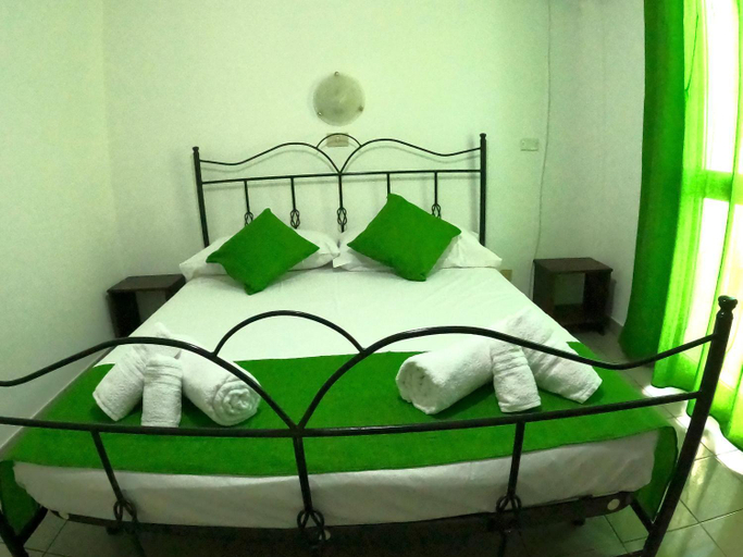 Others 4, La Bussola, Agrigento