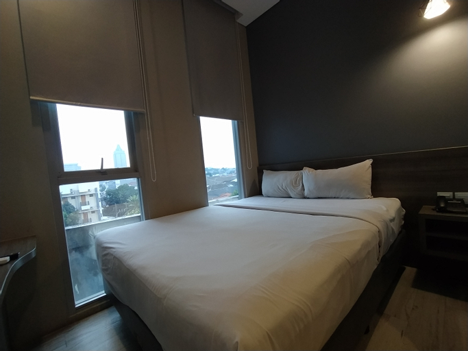 U Stay Hotel Asem Baris - Tap to explore photos