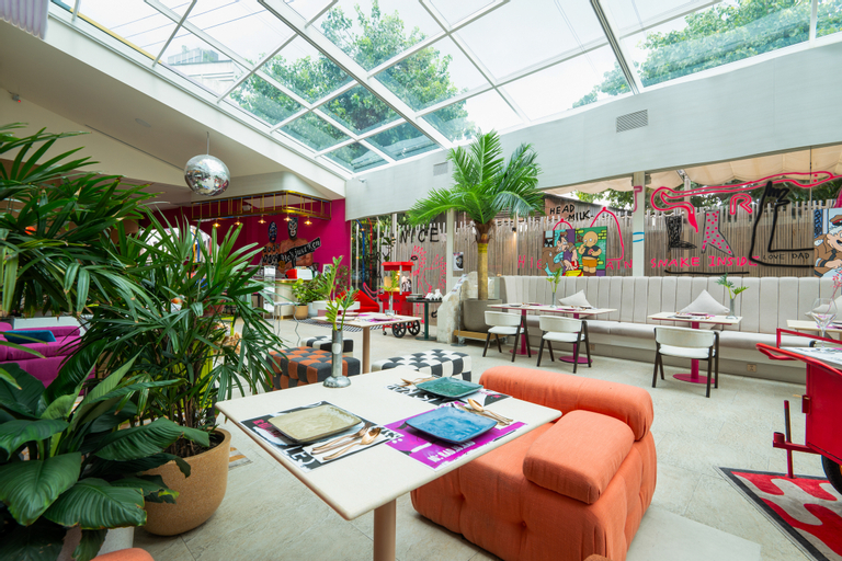 Food & Drinks 5, The Fig Lobby, Khlong Toey