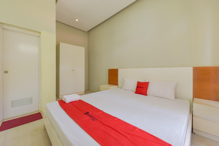 Bedroom 12