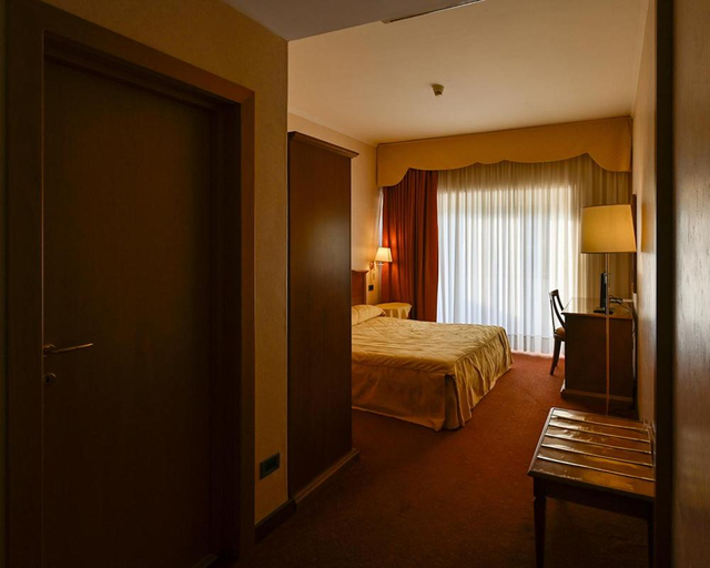 Others 5, Villa Sirena Hotel e Ricevimenti, Benevento