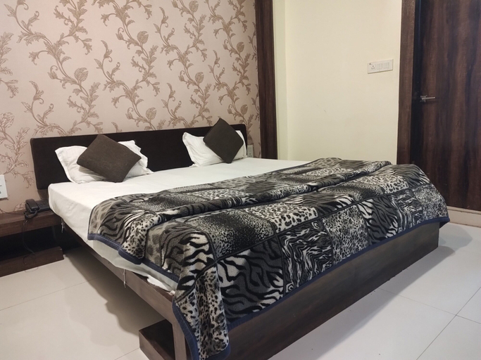 Bedroom 3, Hotel Yash Raj, Katni