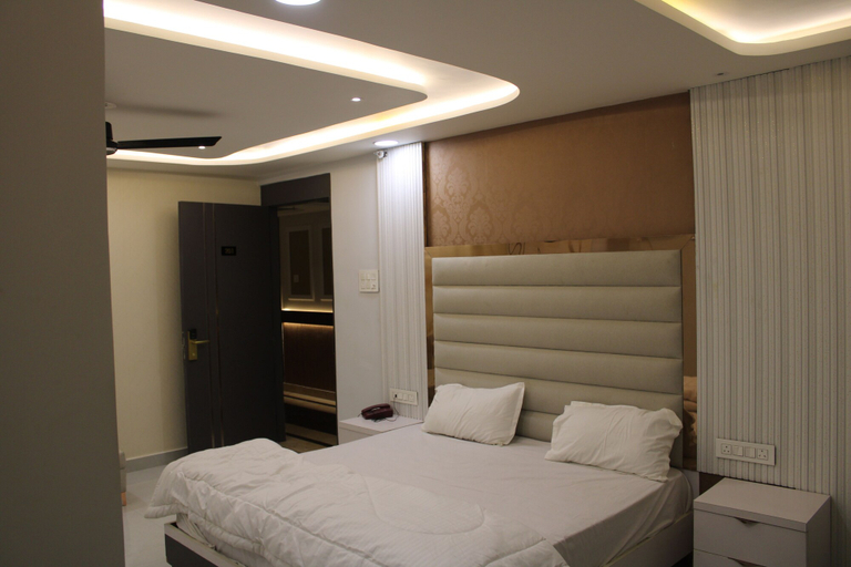 Bedroom 2, Hotel Gold Stone, Kanpur Nagar