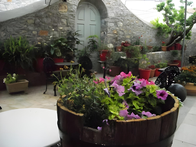 Others 5, Theano Guesthouse, Attica