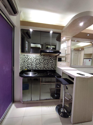 Dining Room 10