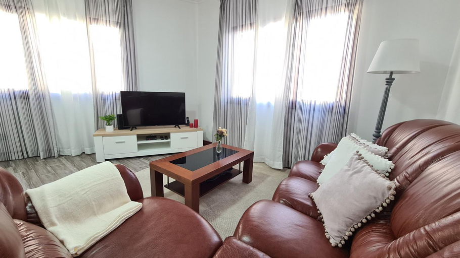 Others, Rose A - apartamento com self check in, Ribeira Grande