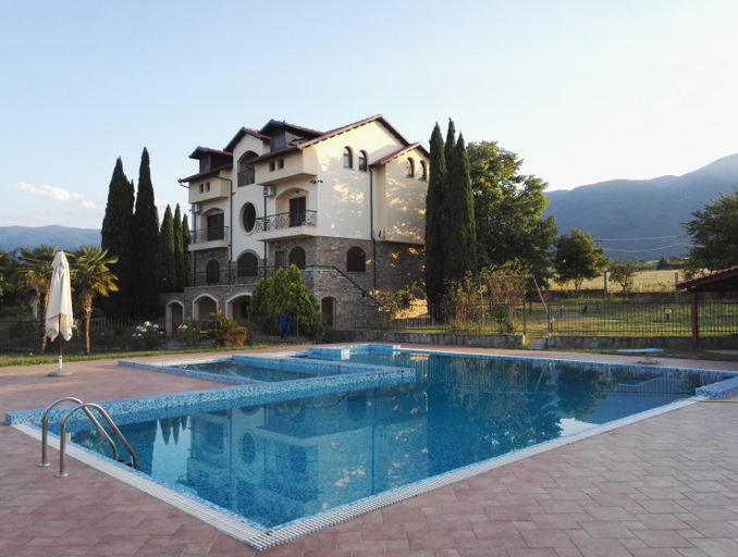 Others 3, Villa Anna, Central Macedonia