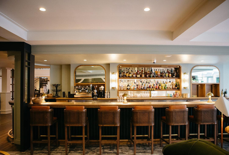Food & Drinks 4, Emeline, Charleston