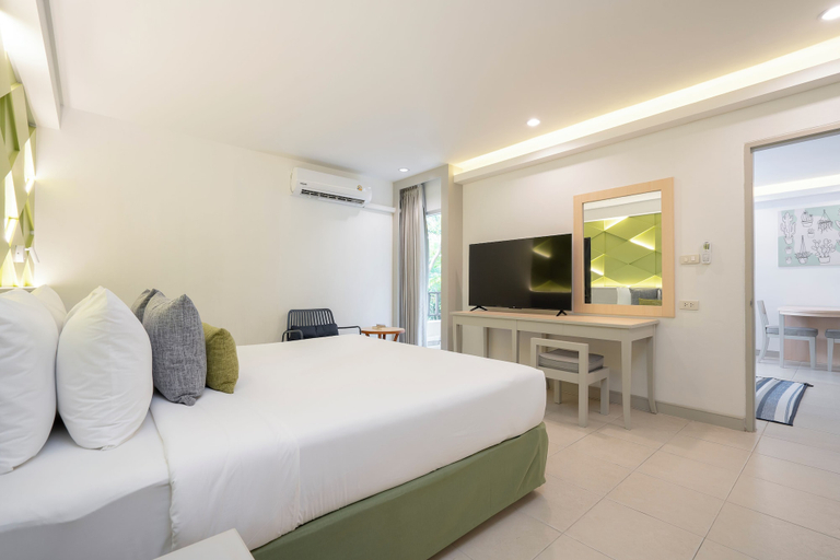 Bedroom 3, Green Park Resort, Pattaya