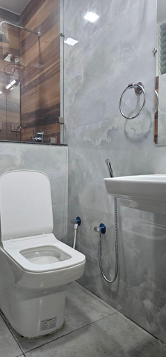 Bathroom 3, Jai Raja's Tower , Sivaganga