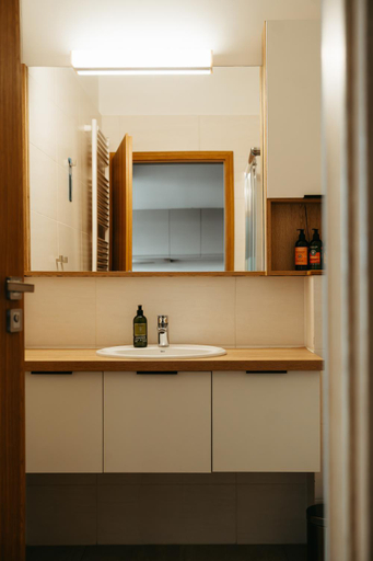 Bathroom 3, Vik Apartments, Mýrdalshreppur