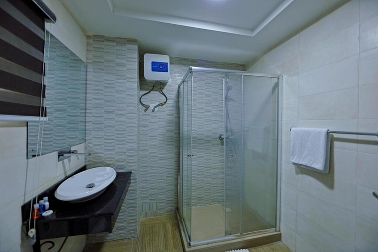 Bathroom, Novatel Hotel, Eti-Osa
