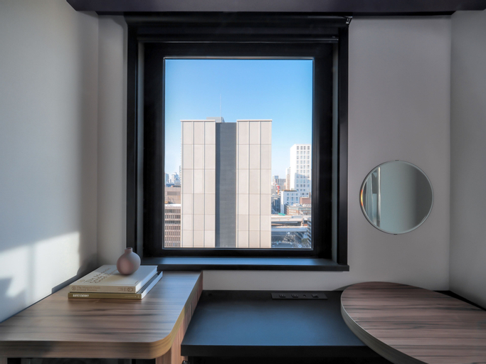 Holiday Inn Express OSAKA CITY CENTRE - MIDOSUJI - Tap to explore photos
